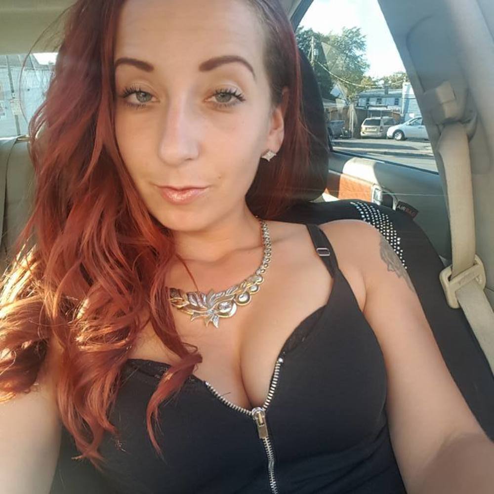 Meet your Posher, Felicia